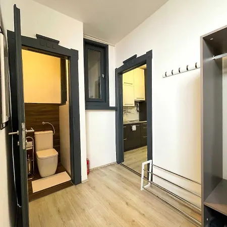Apartment Manyi 2 *