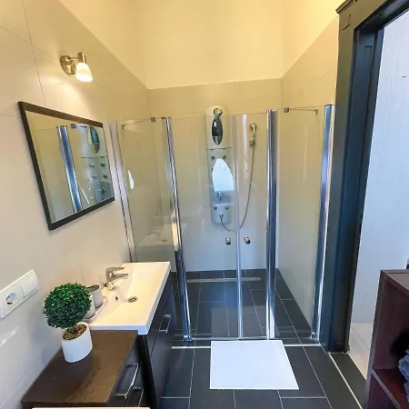 Apartment Manyi 2 *